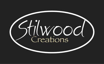 Logo Stilwood. Steigerhouten meubelen. Werner Stilmant